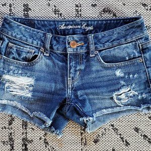 Cut-off jean shorts